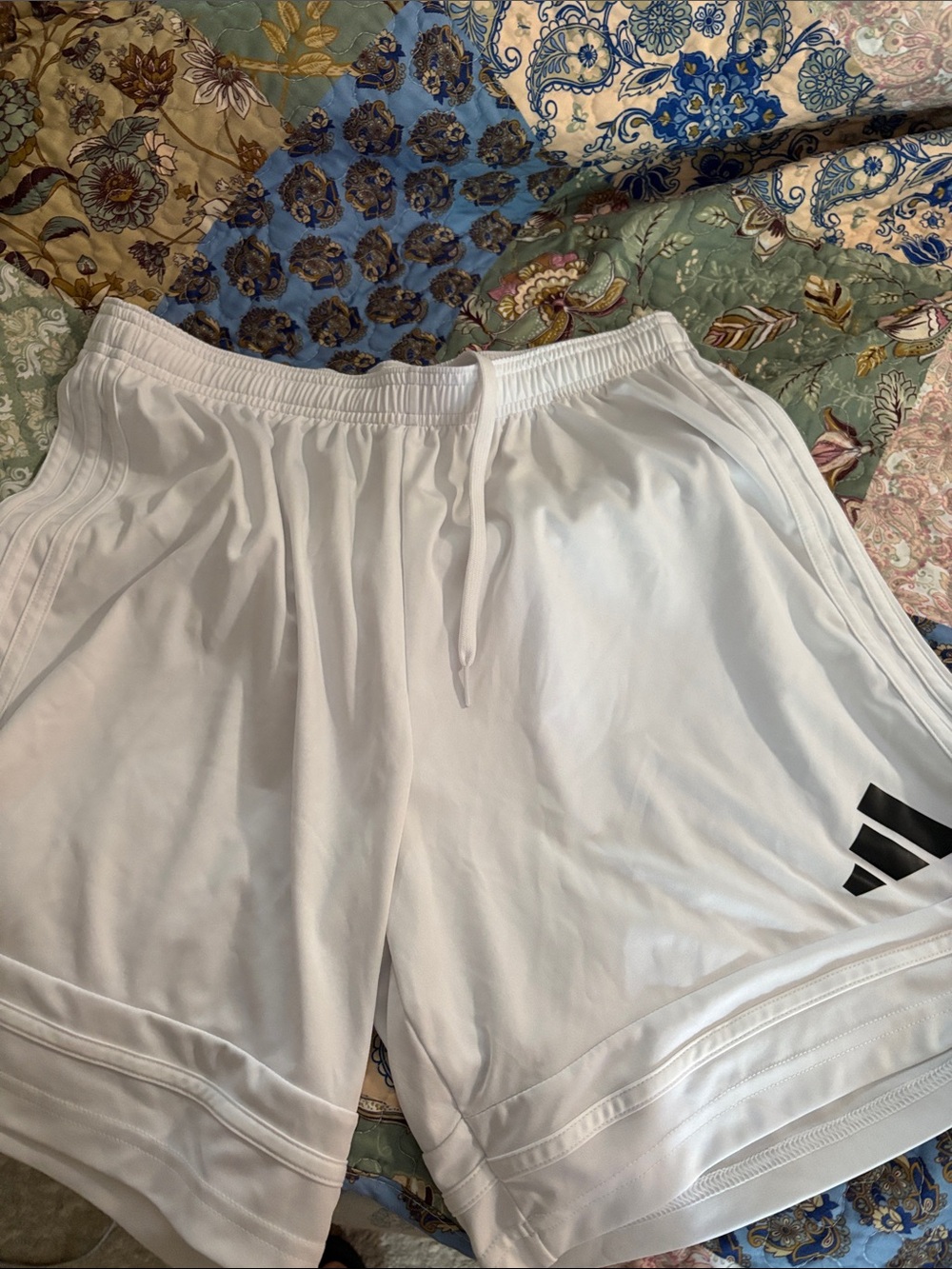 White Men's Athletic Shorts - Unbranded
